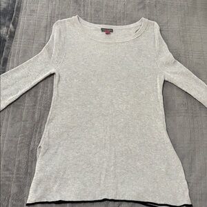 Vince Camuto Gray Long Sleeve Knit Sweater